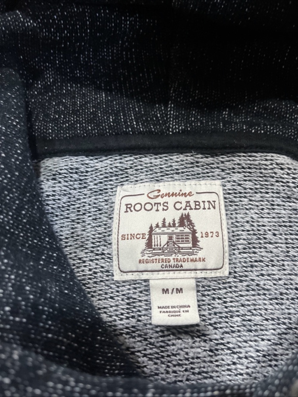 Genuine Roots Cabin Canada Hoodie Men’s Size Medium Sweater - Picture 5 of 5